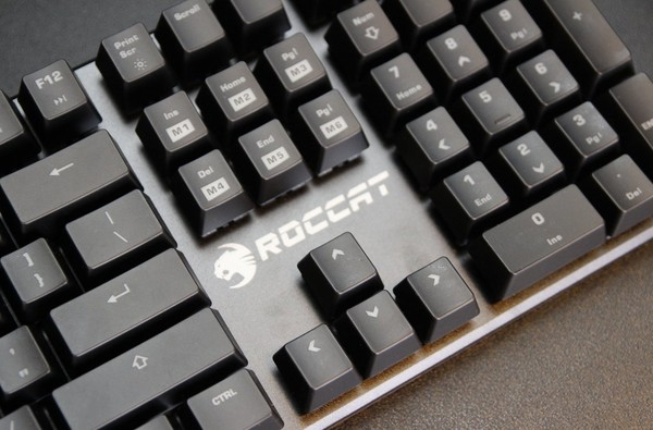 Roccat_Computex_2016_-_1b