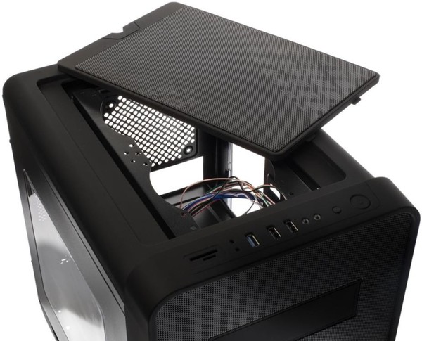 013-itek-eclipse-gaming-cube-foto-varie-particolare-filtro-ventole