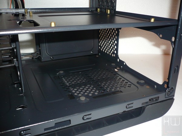 053-itek-eclipse-gaming-cube-foto-case-vano-alimentatore