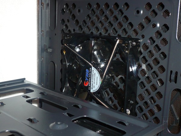 060-itek-eclipse-gaming-cube-foto-case-ventola-preinstallata