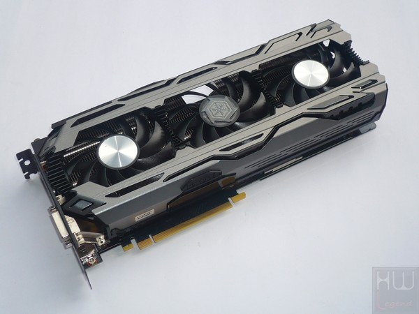 066-inno3d-gtx1080-ichill-foto-scheda-fronte-varie