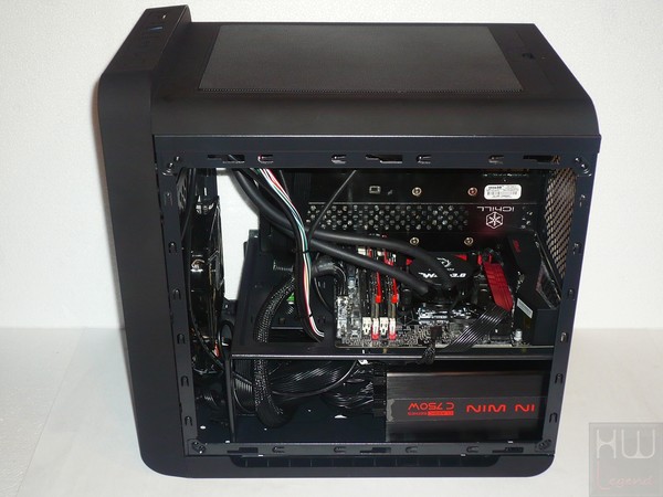 072-itek-eclipse-gaming-cube-foto-case-montaggio-componenti-risultato-finale