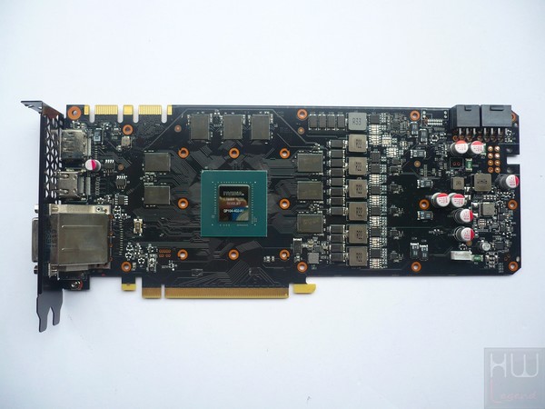 090-inno3d-gtx1080-ichill-foto-scheda-smontaggio-dissipatore-PCB-fronte