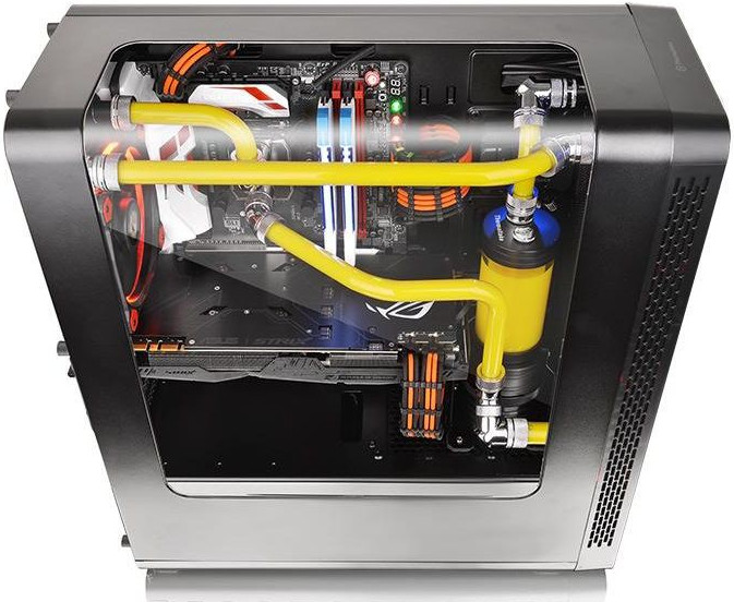 Thermaltake_View_27_-_1