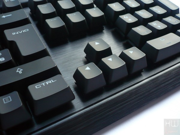 031-corsair-k70-rapidfire-foto-tastiera-particolare-conformazione-tasti