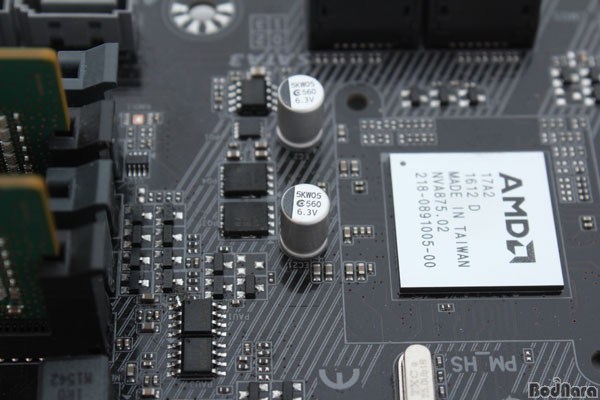 AMD_con_socket_AM4_e_chipset_B350_-_2