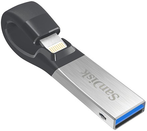 Sandisk_iXpand_-_2