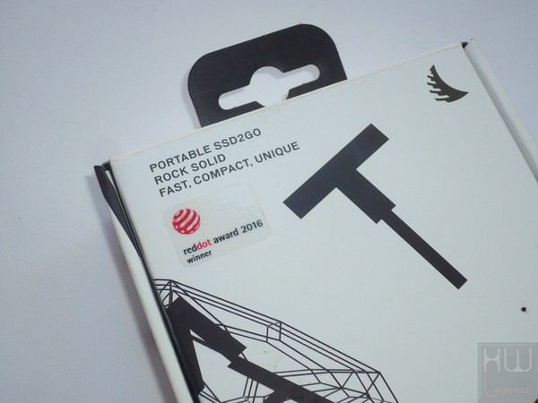 011-angelbird-ssd2go-pkt-256gb-foto-confezione-fronte-dettagli