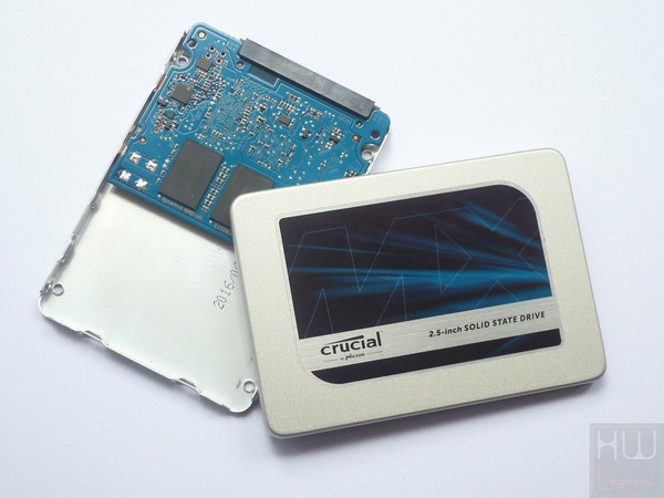 023-crucial-mx300-ssd-foto-apertura-ssd