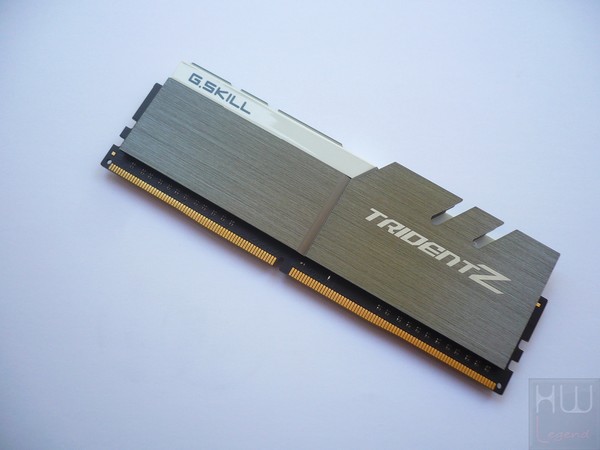 025-gskill-trident-z-ddr4-foto-moduli-varie