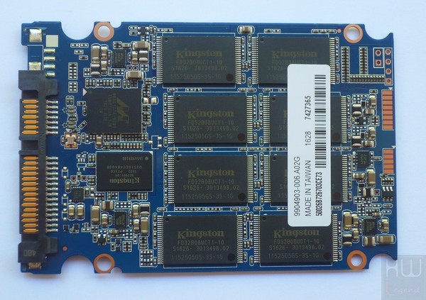 027-kingston-uv400-foto-ssd-smontato-pcb-fronte