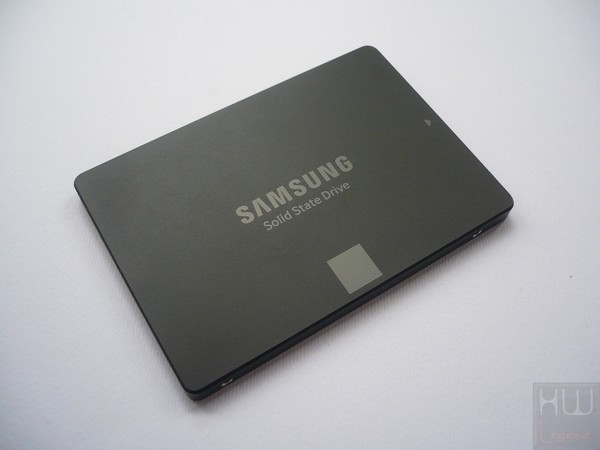 018a-samsung-750evo-ssd-foto-ssd-fronte-varie