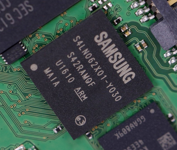 032-samsung-750evo-ssd-foto-pcb-controller