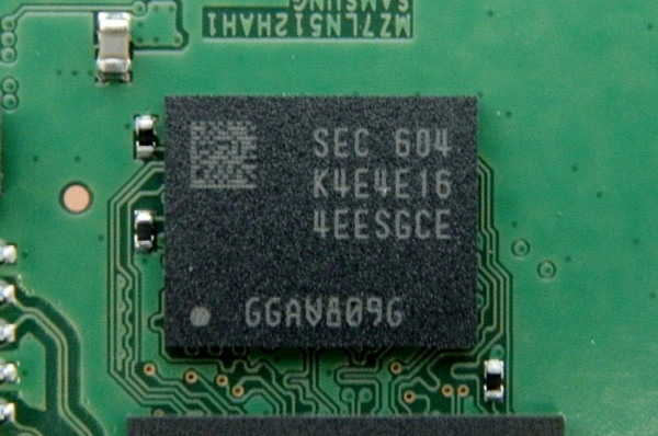 033-samsung-750evo-ssd-foto-pcb-cache