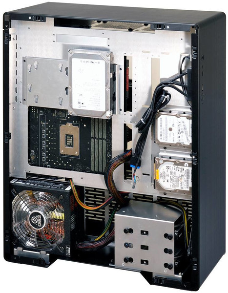 Lian_Li_PC-V3000_-_2