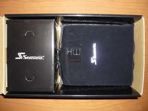 Seasonic_PRIME_Titanium_750W_-_Confezione_e_Bundle_-_8