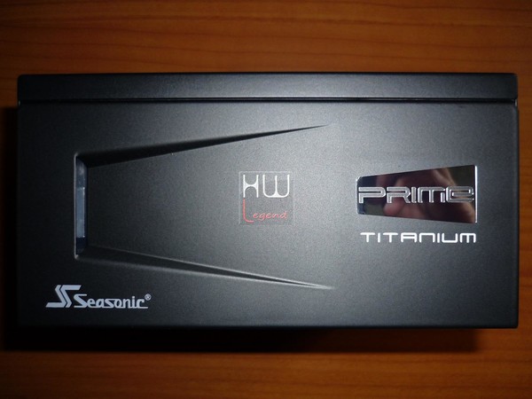Seasonic_PRIME_Titanium_750W_-_Uno_sguardo_da_vicino_-_1