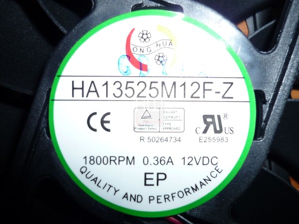Seasonic_PRIME_Titanium_750W_-_Ventola_in_dotazione_-_2