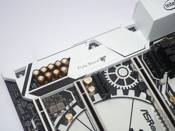 047-asrock-x99-taichi-foto-scheda-comparto-audio-purity-sound-3