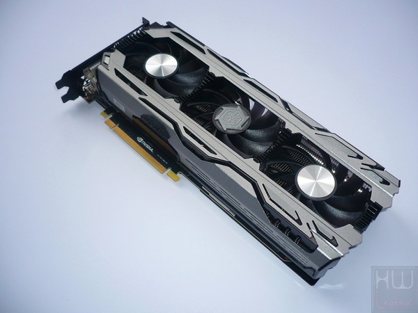 067-inno3d-gtx1070-ichill-foto-scheda-fronte-varie
