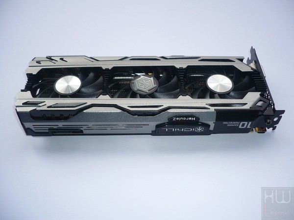 068-inno3d-gtx1070-ichill-foto-scheda-fronte-varie