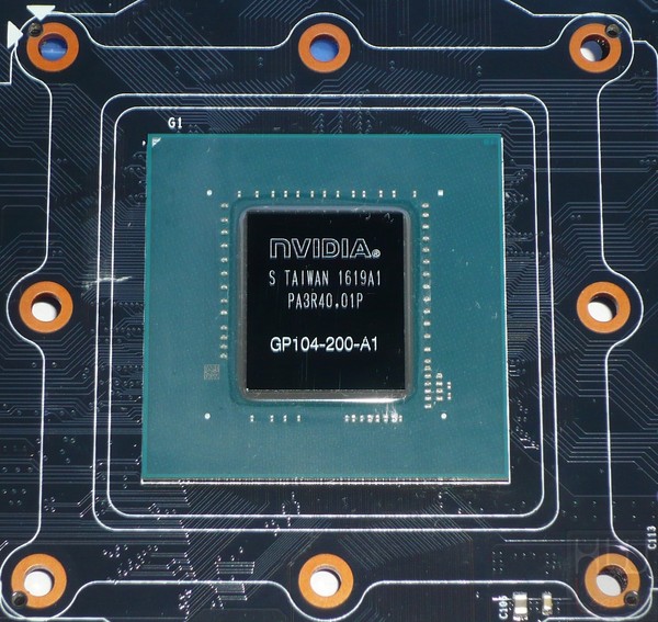 092-inno3d-gtx1070-ichill-foto-scheda-PCB-GPU-GP104-200