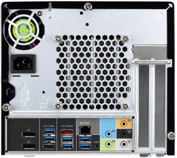 038-shuttle-sz170r8-foto-minipc-connessioni-posteriori