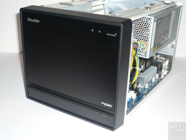 063-shuttle-sz170r8-foto-minipc-particolare-frontale