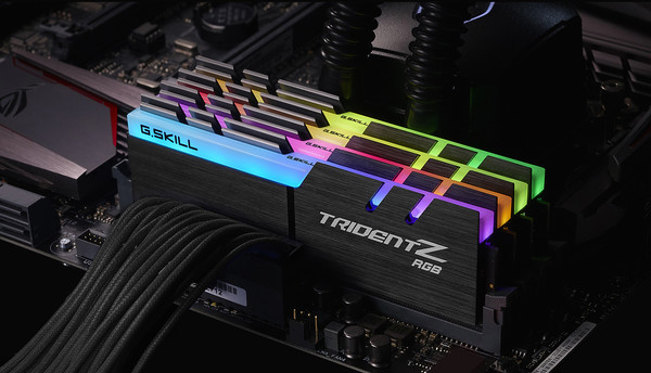 G.Skill_TridentZ_RGB_-_1