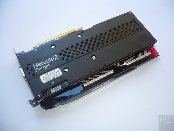 059-inno3d-gtx1060-foto-scheda-retro-varie