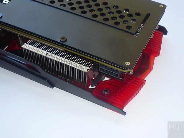 065-inno3d-gtx1060-foto-scheda-connettore-alimentazione