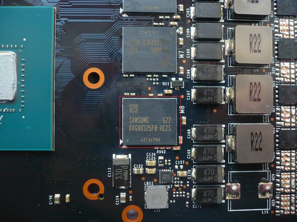 079-inno3d-gtx1060-foto-scheda-smontaggio-dissipatore-pcb-moduli-gddr5