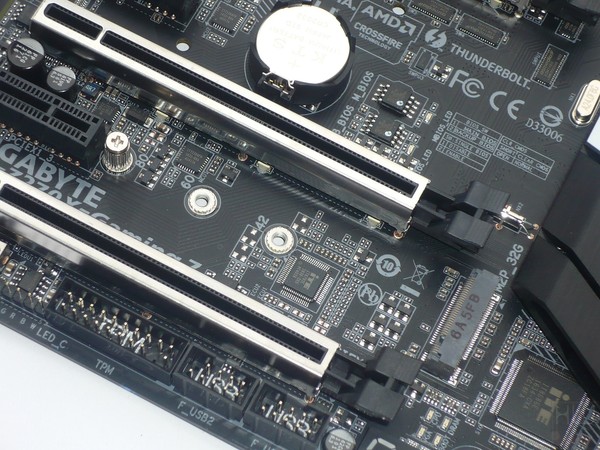 047-gigabyte-z270x-gaming7-foto-scheda-connettore-ultra-m2-80mm