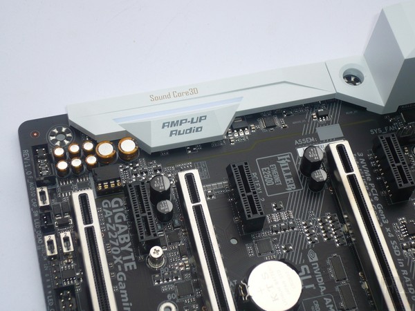 051-gigabyte-z270x-gaming7-foto-scheda-particolare-comparto-audio-creative