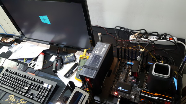 CPU_AMD_Ryzen_raffreddata_ad_azoto_liquido