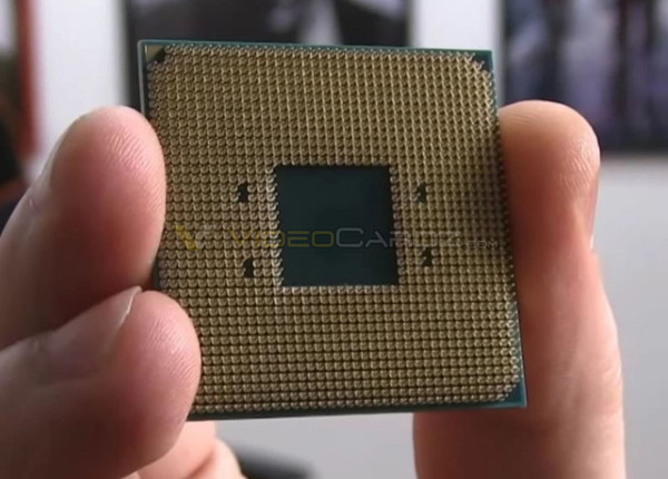 Pubblicate_le_foto_di_quelle_che_potrebbero_essere_le_CPU_Ryzen_Retail_-_2