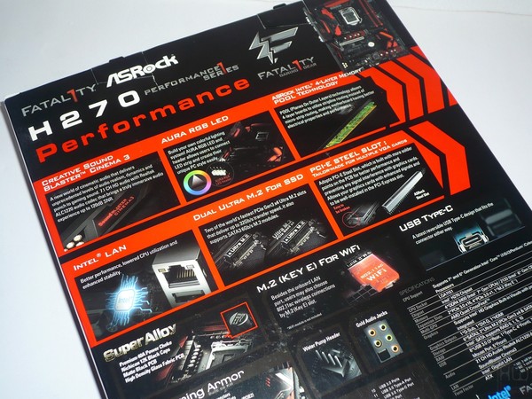 015-asrock-fatal1ty-h270-performance-foto-confezione-retro-dettagli