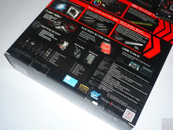 016-asrock-fatal1ty-h270-performance-foto-confezione-retro-dettagli