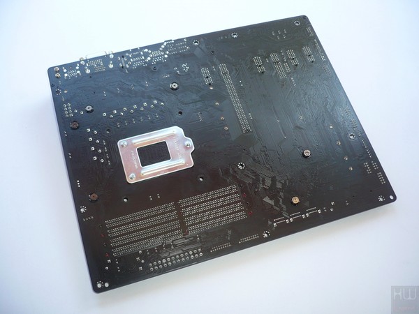 030-asrock-fatal1ty-h270-performance-foto-scheda-retro