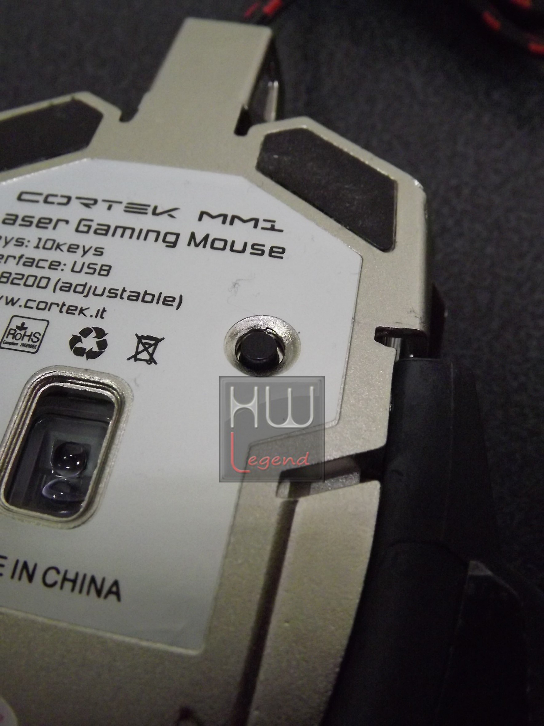 Cortek_MM1_RGB_Laser_Gaming_Mouse_-_Sguardo_da_vicino_-_18