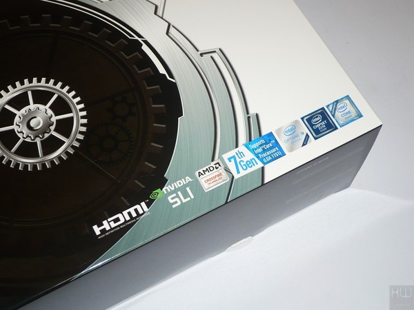 013-asrock-z270-taichi-foto-confezione-fronte-dettagli