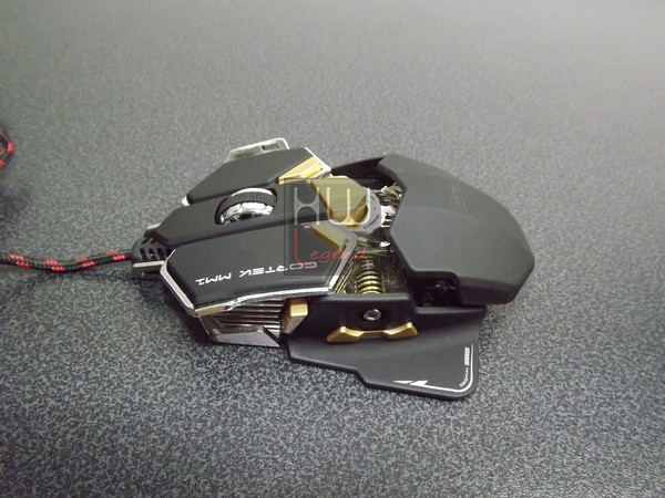 Cortek_MM1_RGB_Laser_Gaming_Mouse_-_Sguardo_da_vicino_-_2