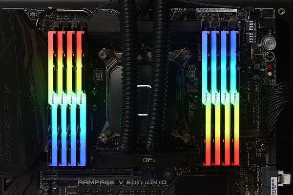 G.SKILL_Trident_Z_RGB_DDR4-3333MHz