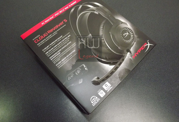 HyperX_Cloud_Revolver_S_-_Confezione_e_Bundle