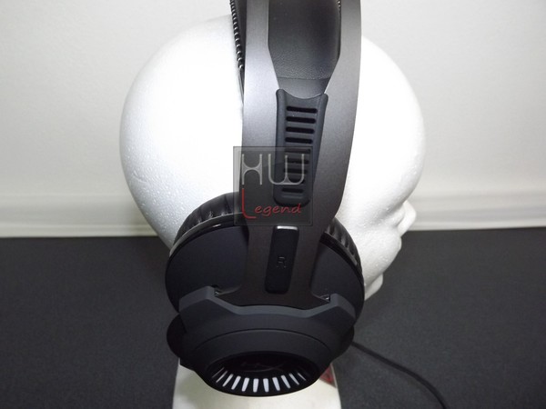 HyperX_Cloud_Revolver_S_-_Sguardo_da_vicino_-_12