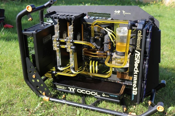 In_Win_D-Frame_2.0_-_Build_-_HW_Legend_-_4