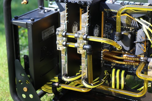 In_Win_D-Frame_2.0_-_Build_-_HW_Legend_-_8
