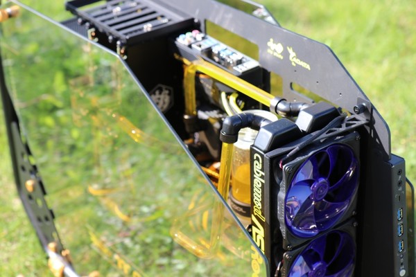 In_Win_D-Frame_2.0_-_Build_-_HW_Legend_-_9