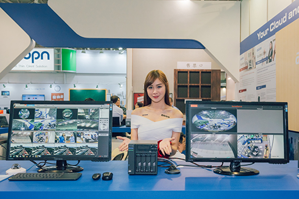 ASUSTOR_Cebit_2017_-_2