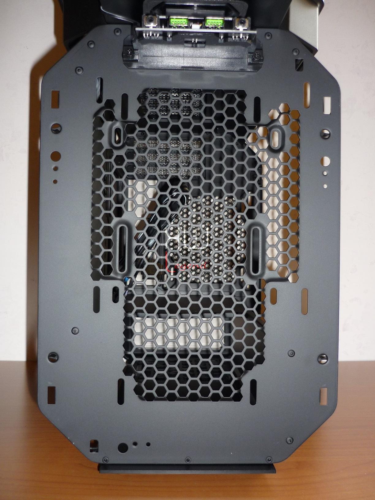Antec_Cube__Designed_by_Razer_-_Analisi_ventole_e_gestione_dei_flussi_daria